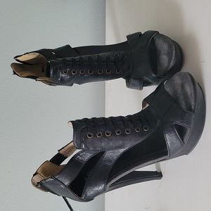 Black lace up high heel shoes 7